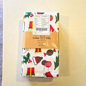 Urban Villa 12 pk Christmas napkins, NWT